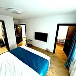 3 Baneasa Airport 3*