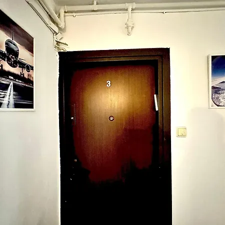 3 Baneasa Airport