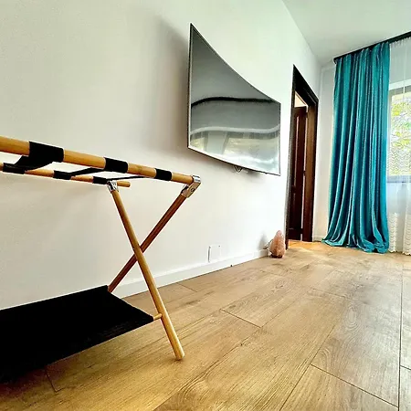 Гостьовий будинок 3 Baneasa Airport 3*