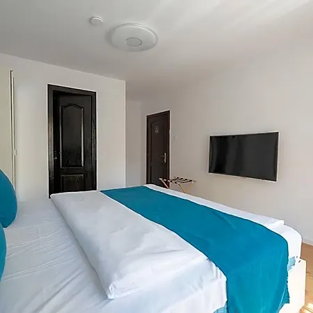 3 Baneasa Airport Guest house 3*