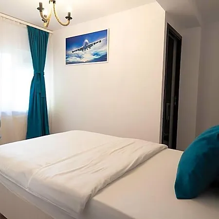 3 Baneasa Airport Guest house