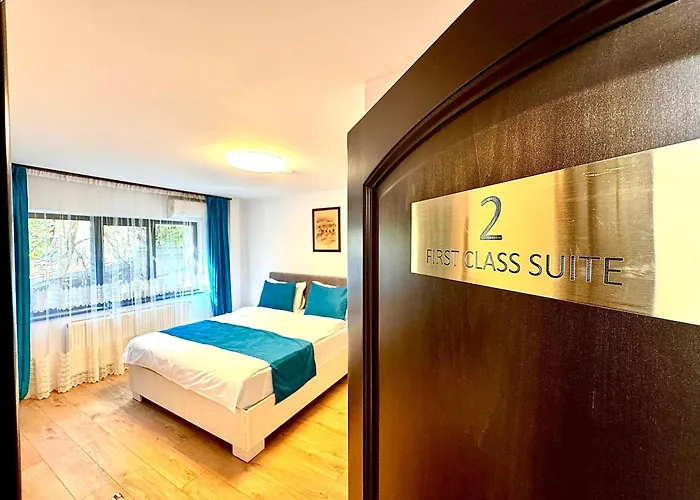 3 Baneasa Airport Гостьовий будинок 3*