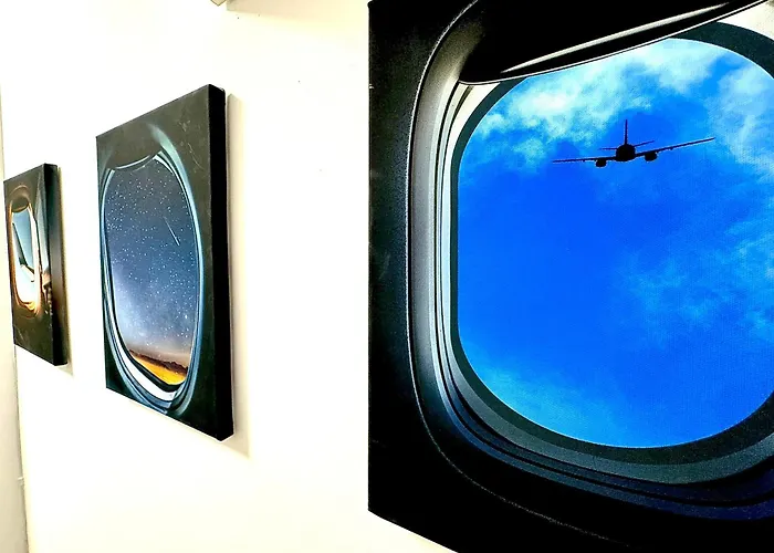 ゲストハウス 3 Baneasa Airport