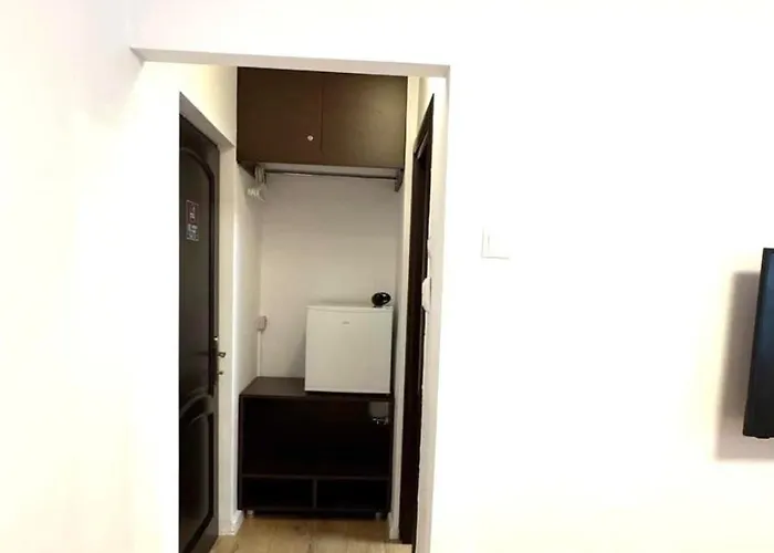 Πανσιόν 3 Baneasa Airport 3*