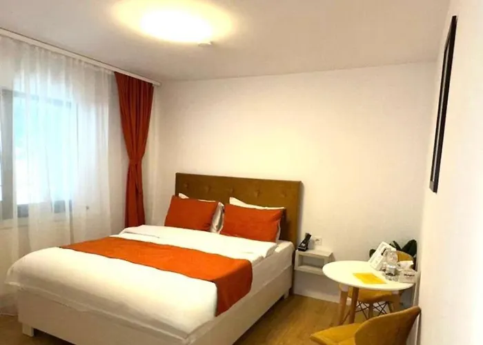 3 Baneasa Airport Gasthof Bukarest