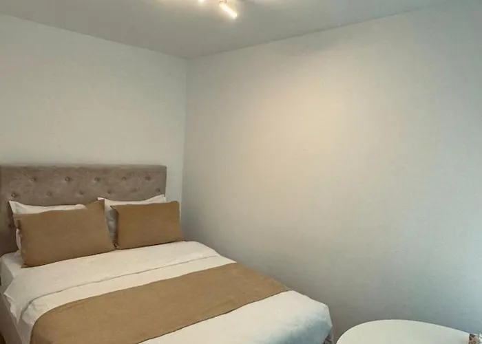 Guest house 3 Baneasa Airport Bucharest